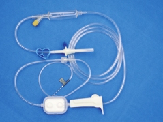 一次性使用精密過(guò)濾輸液器 一次性使用精密過(guò)濾輸液器